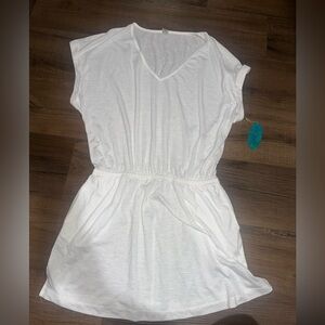 Elegant White V-Neck Swim Cover-Up